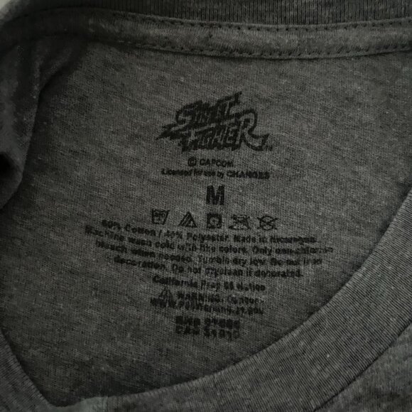 Street Fighter Capcom Size M Ken VS Ryu T-Shirt Short Sleeve - Picture 8 of 8